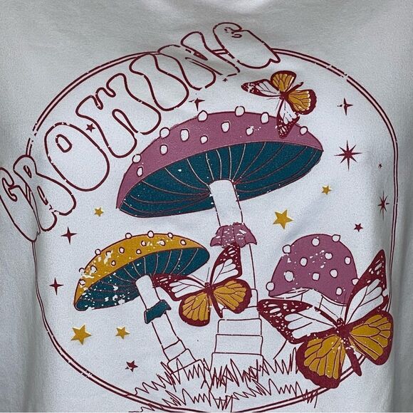 Ruby & Lace Cropped Short Sleeve Shirt Growing Mushroom Butterfly White Mauve XL - Picture 3 of 9